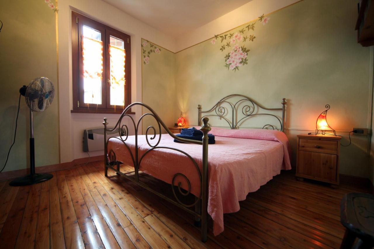 Charming Glicine And Azalea House Art And Colour With Lakeview Cadenabbia Zewnętrze zdjęcie