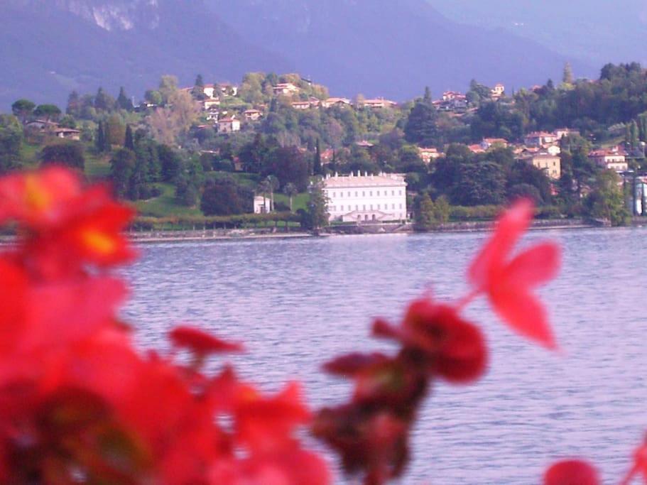 Charming Glicine And Azalea House Art And Colour With Lakeview Cadenabbia Zewnętrze zdjęcie